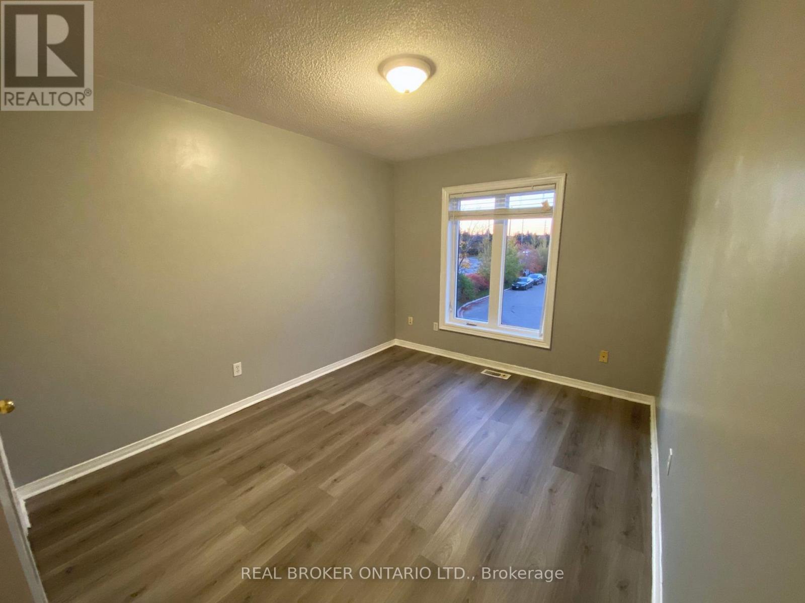 Main Unit - 80 Redfinch Way, Brampton, ON - Indoor Photo Showing Other Room