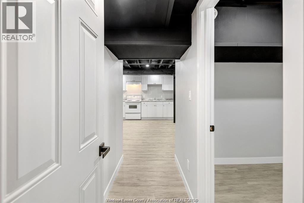 1094 Lincoln Road Unit# 6, Windsor, ON