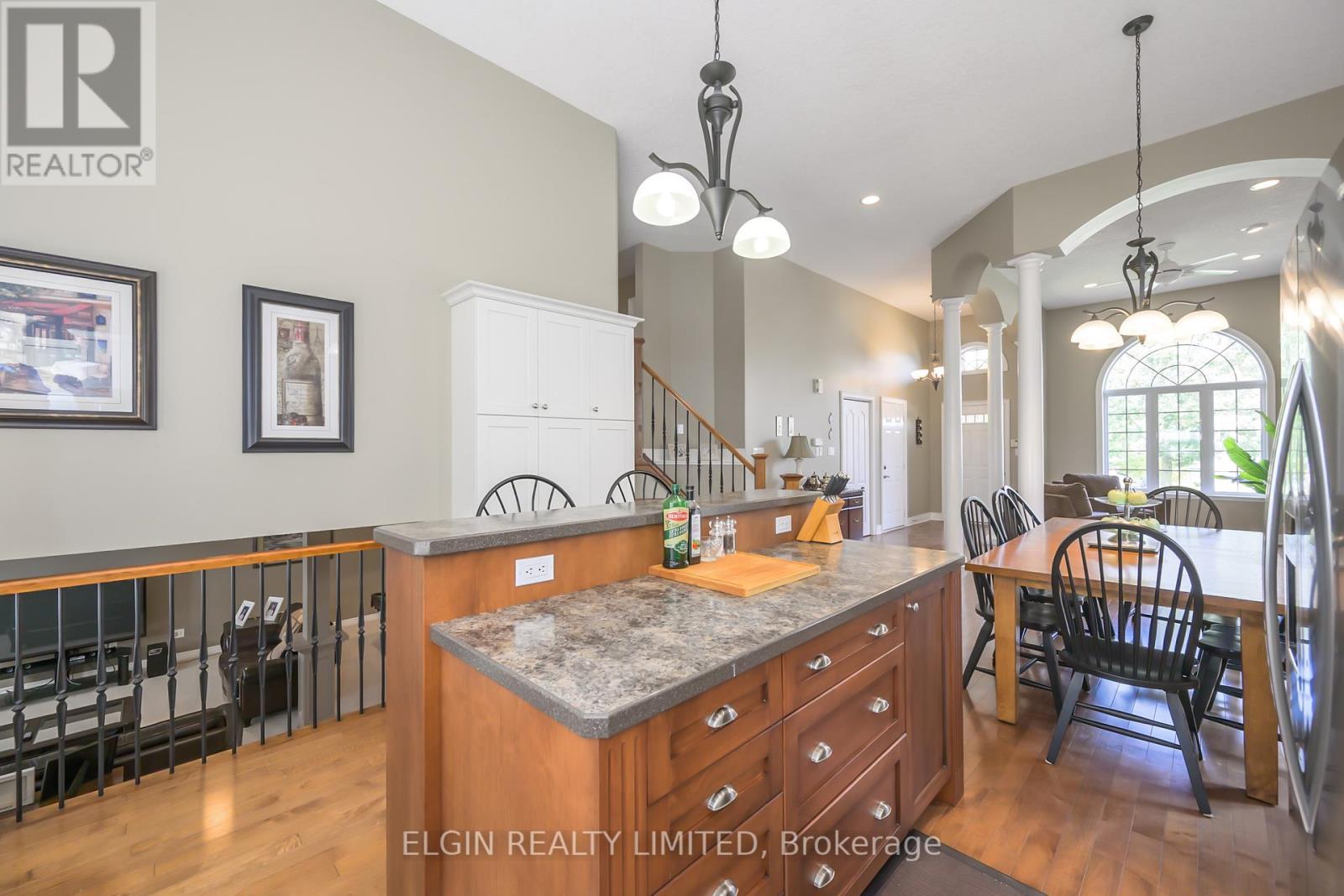 20 Beechwood Circle, St. Thomas, ON - Indoor