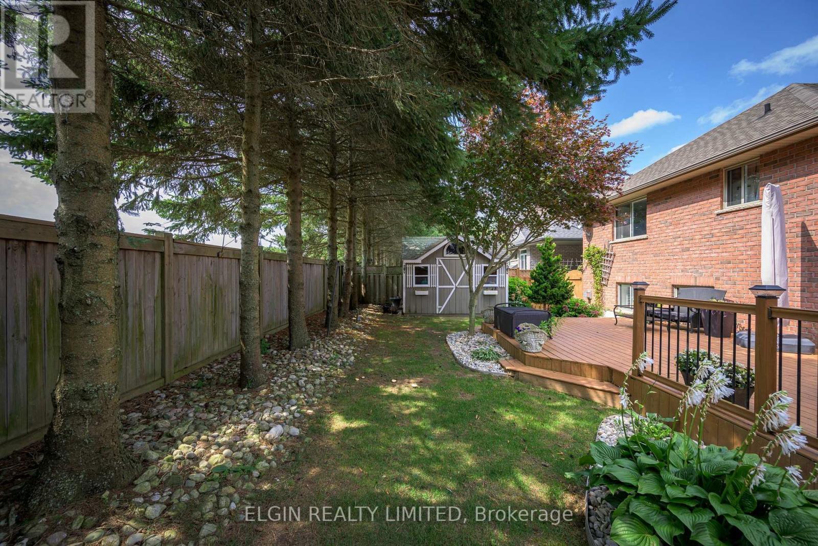 20 Beechwood Circle, St. Thomas, ON - Outdoor