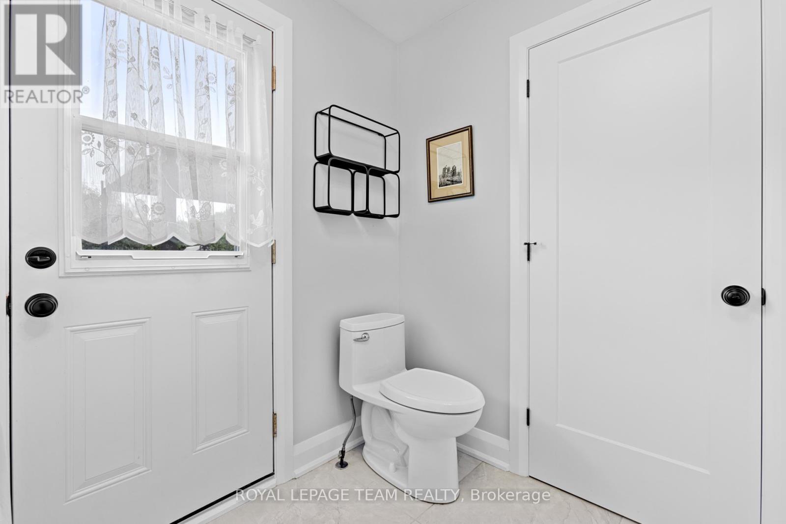 2248 Wallingford Way, Ottawa, ON - Indoor Photo Showing Bathroom