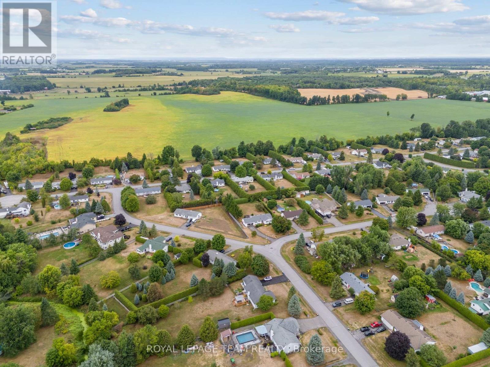 2248 Wallingford Way, Ottawa, ON - Outdoor With View