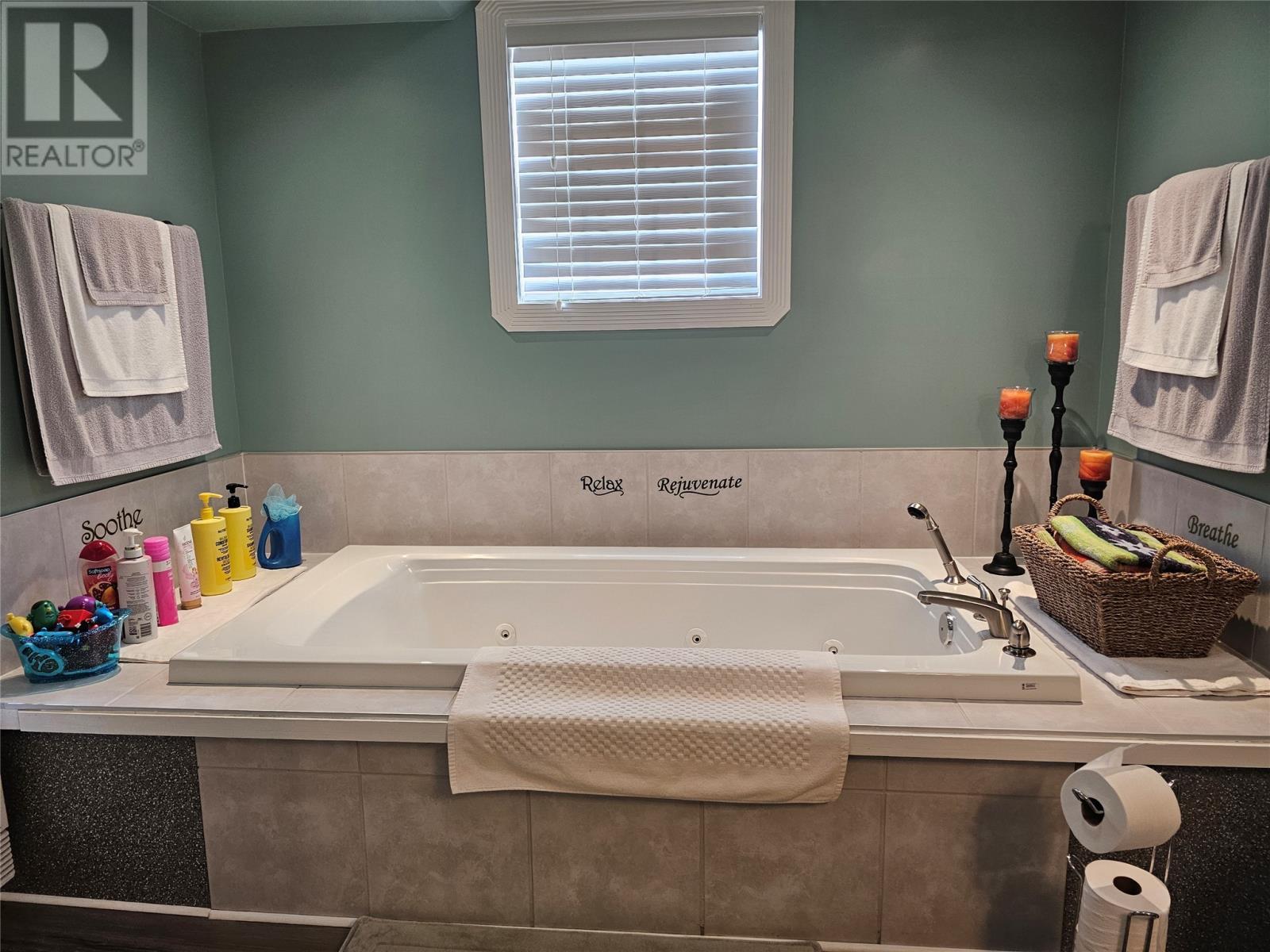 14 Lillington Avenue, Channel-Port Aux Basques, NL - Indoor Photo Showing Bathroom