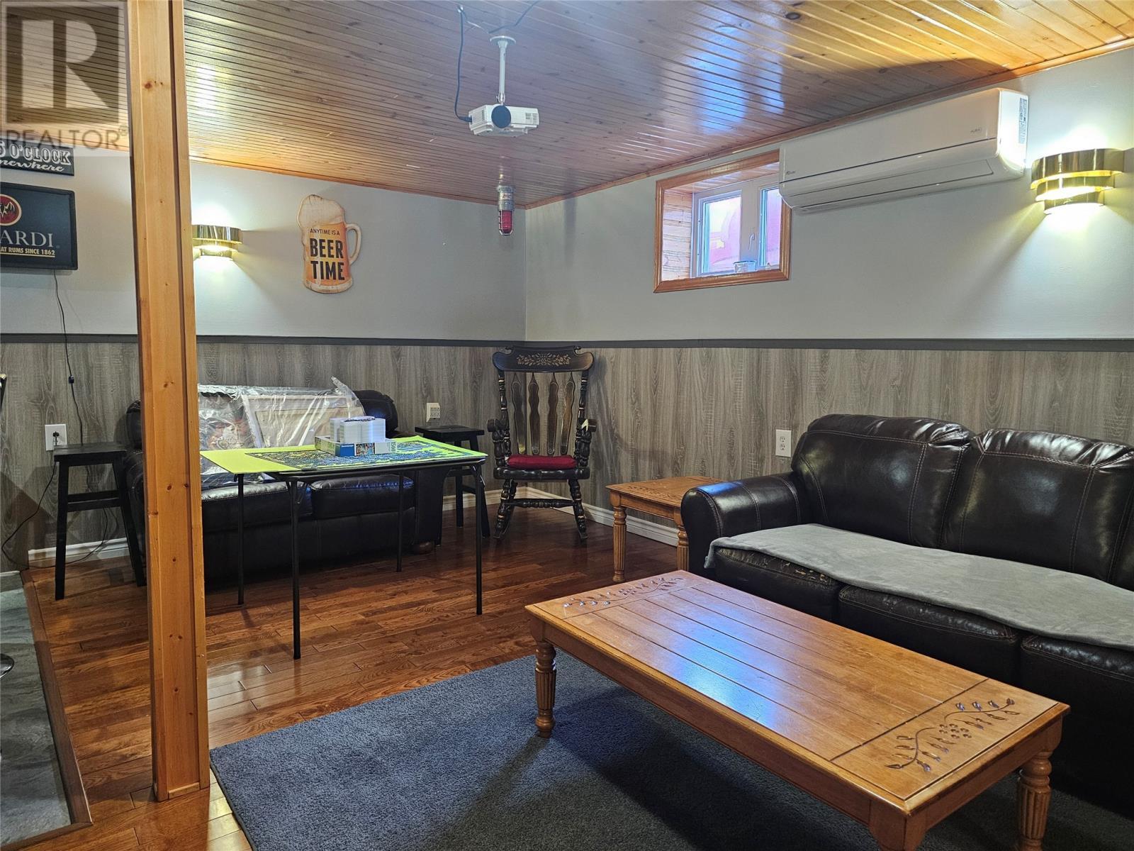 14 Lillington Avenue, Channel-Port Aux Basques, NL - Indoor