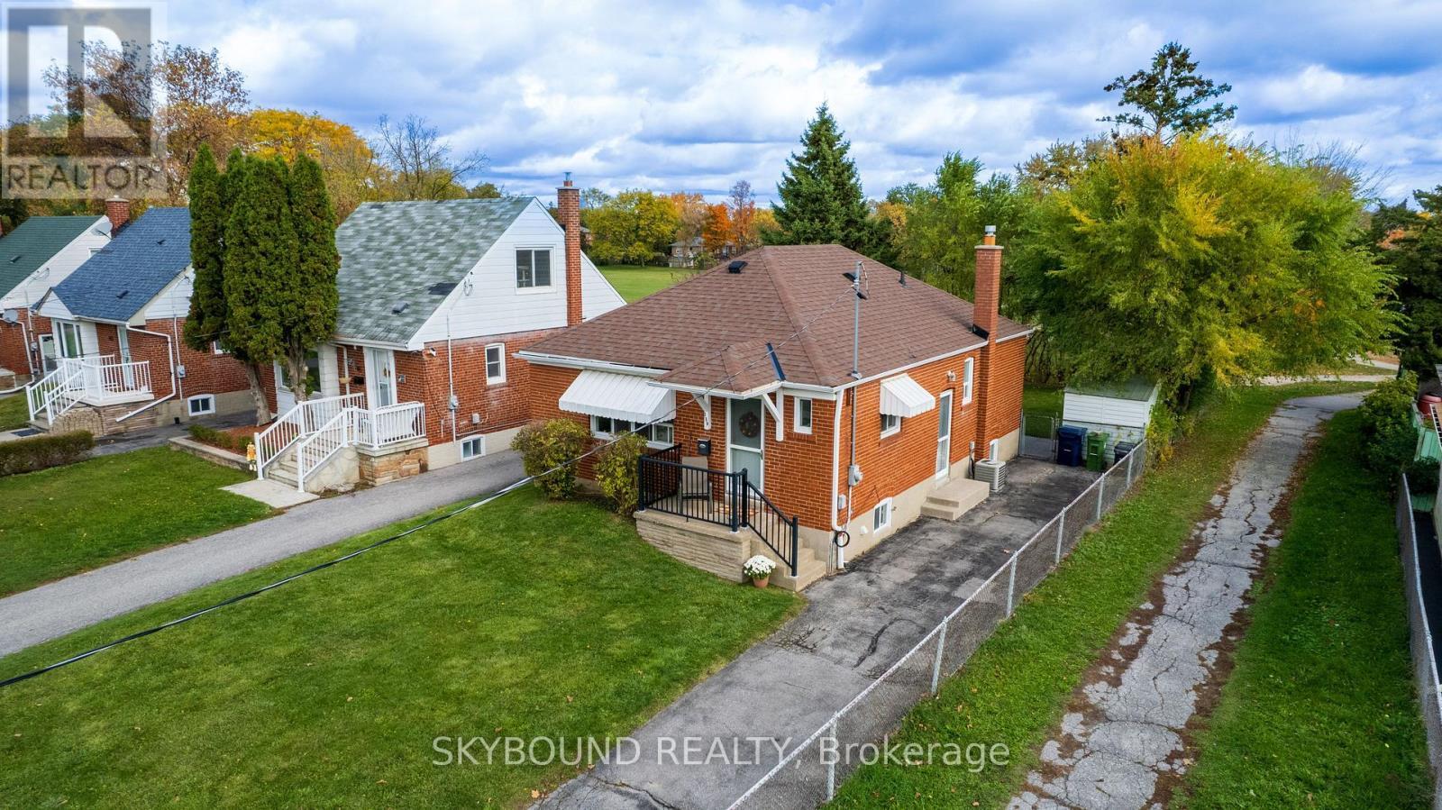 139 Tower Drive, Toronto, ON - Outdoor