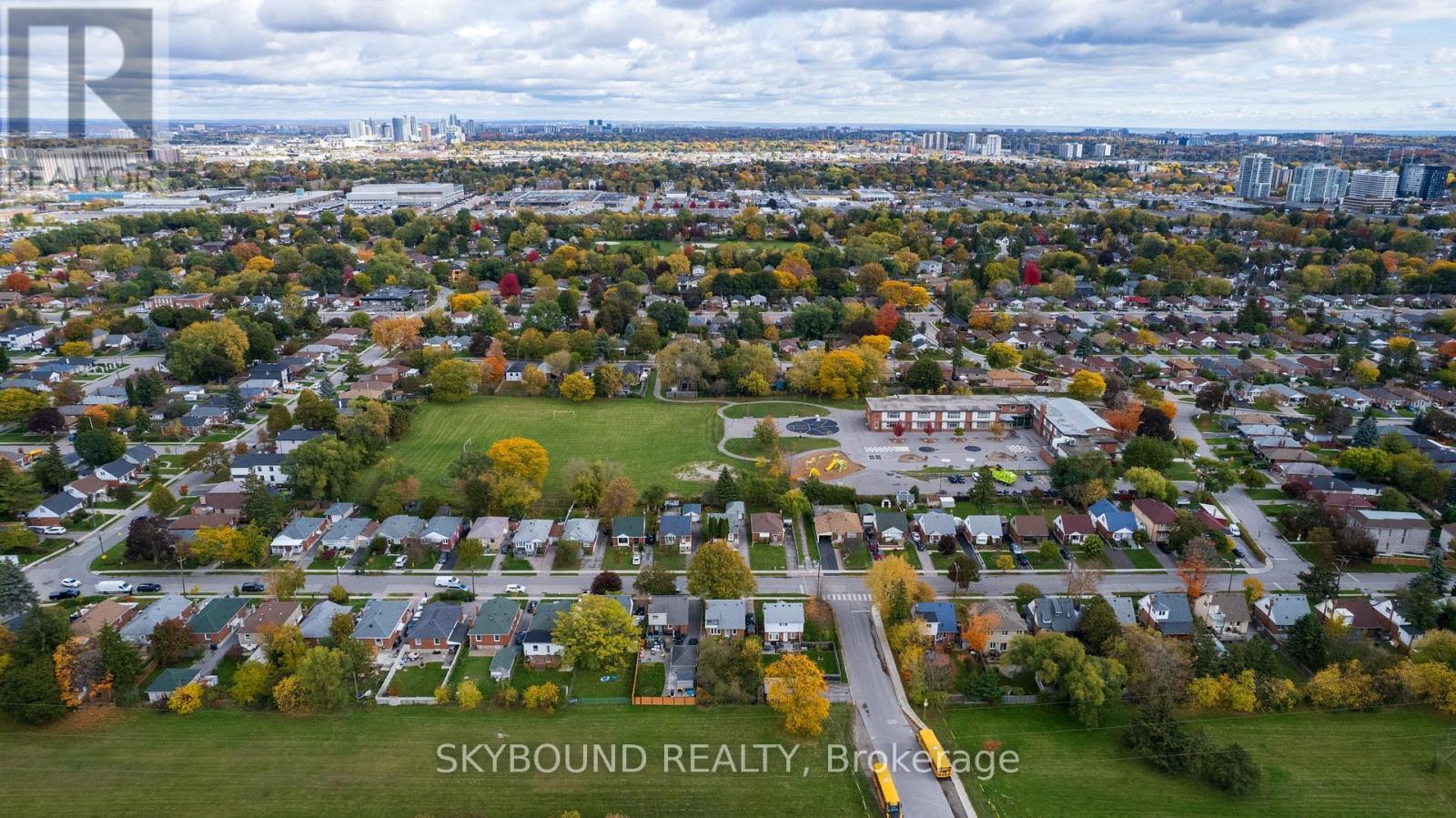 139 Tower Drive, Toronto, ON - Outdoor With View