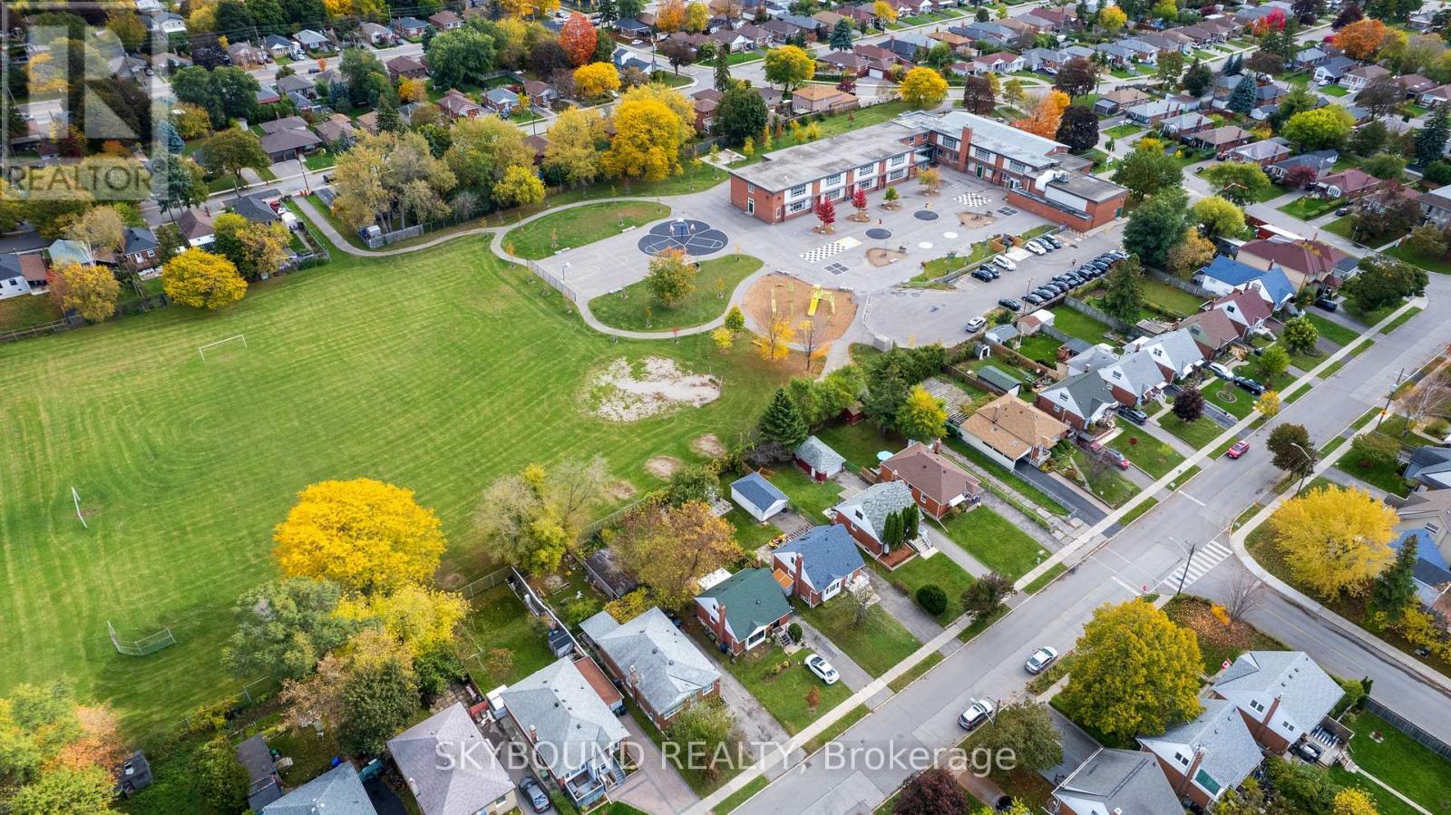 139 Tower Drive, Toronto, ON - Outdoor With View