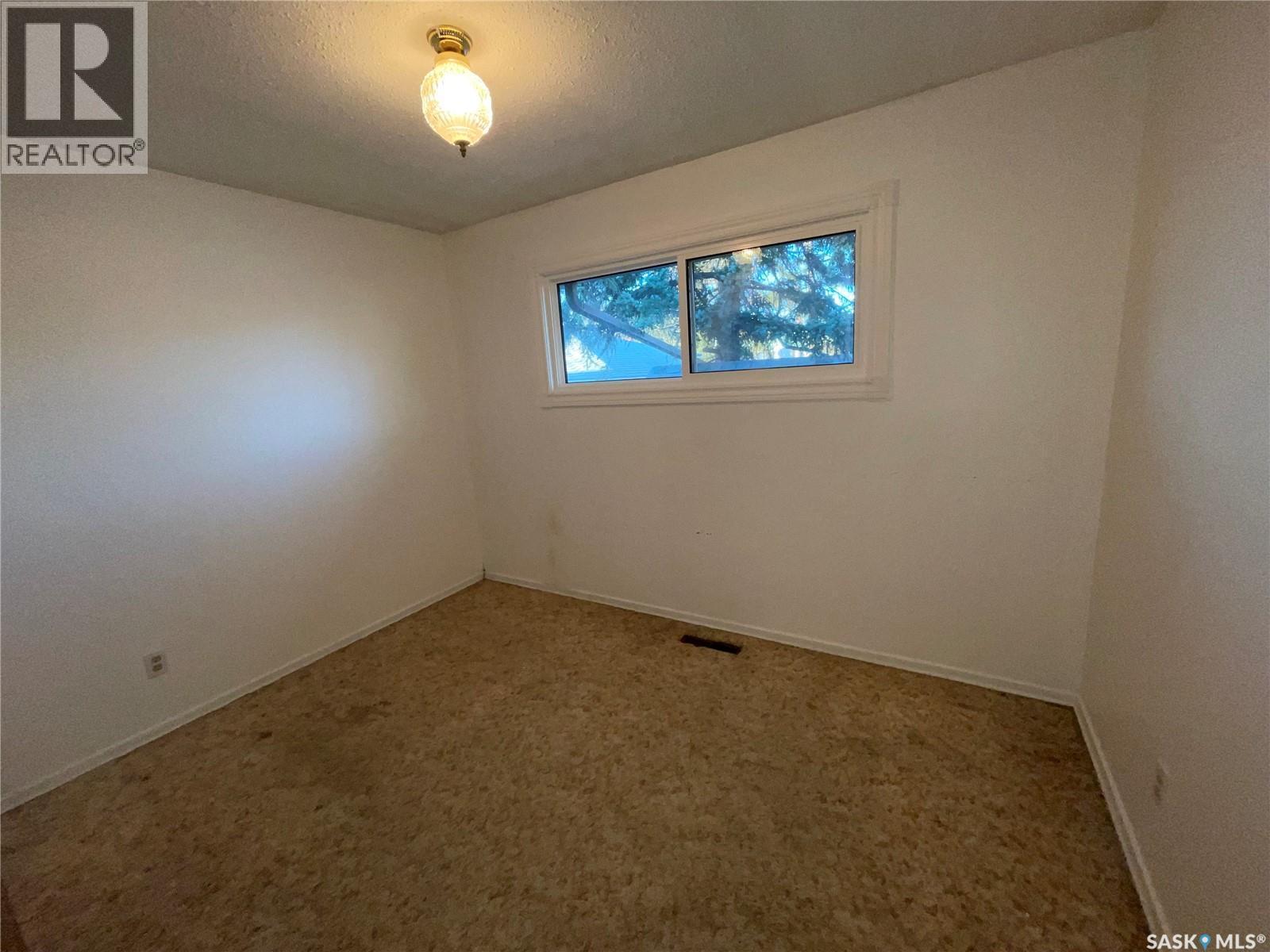2910 Avonhurst Drive, Regina, SK - Indoor Photo Showing Other Room