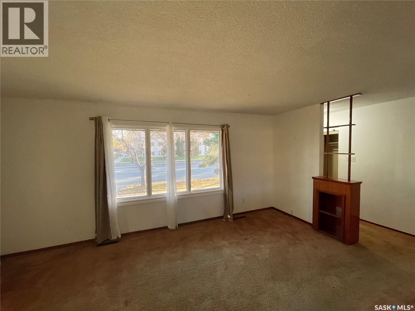 2910 Avonhurst Drive, Regina, SK - Indoor Photo Showing Other Room