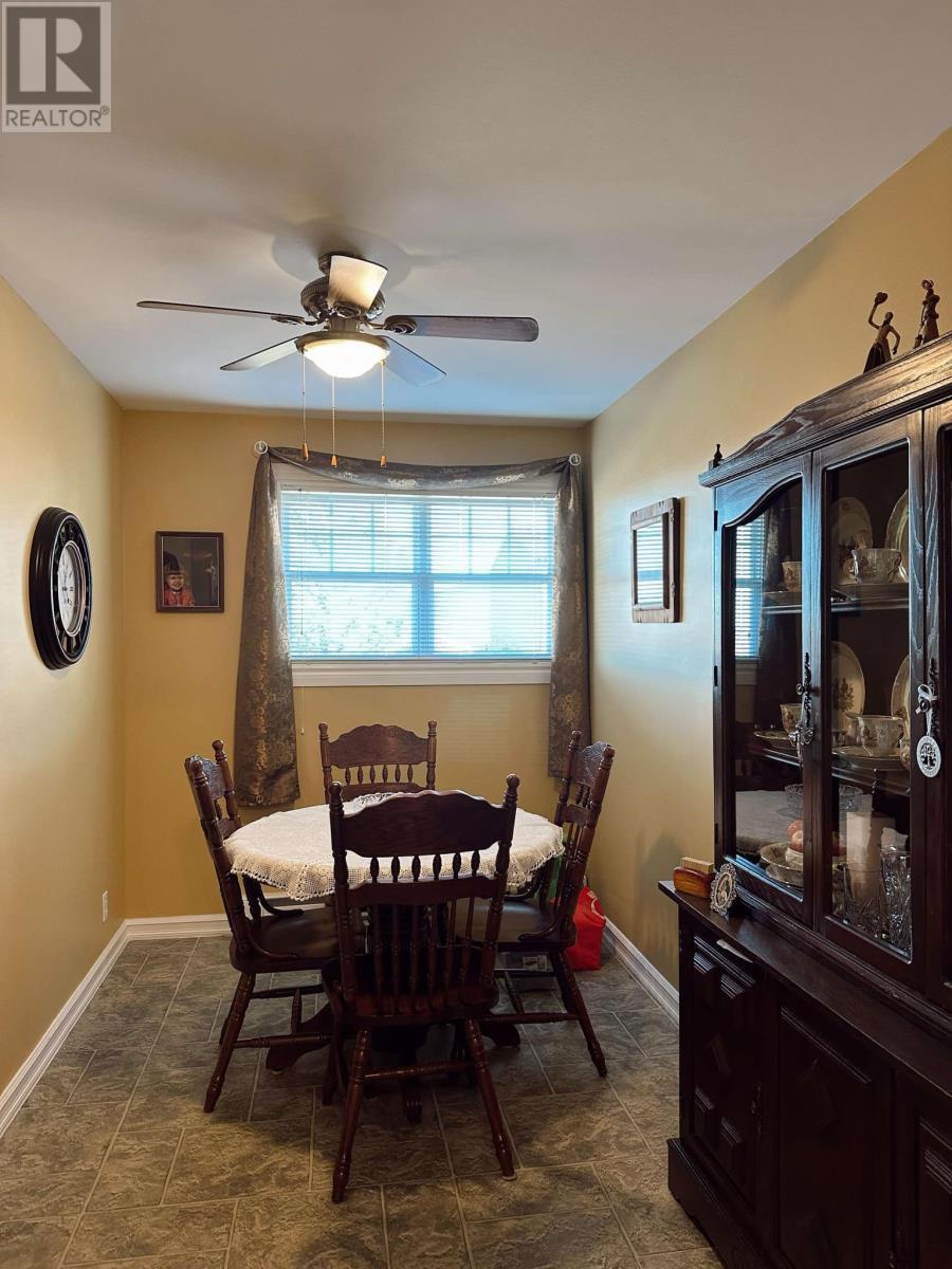 24 Beothuck Crescent, Corner Brook, NL - Indoor Photo Showing Dining Room