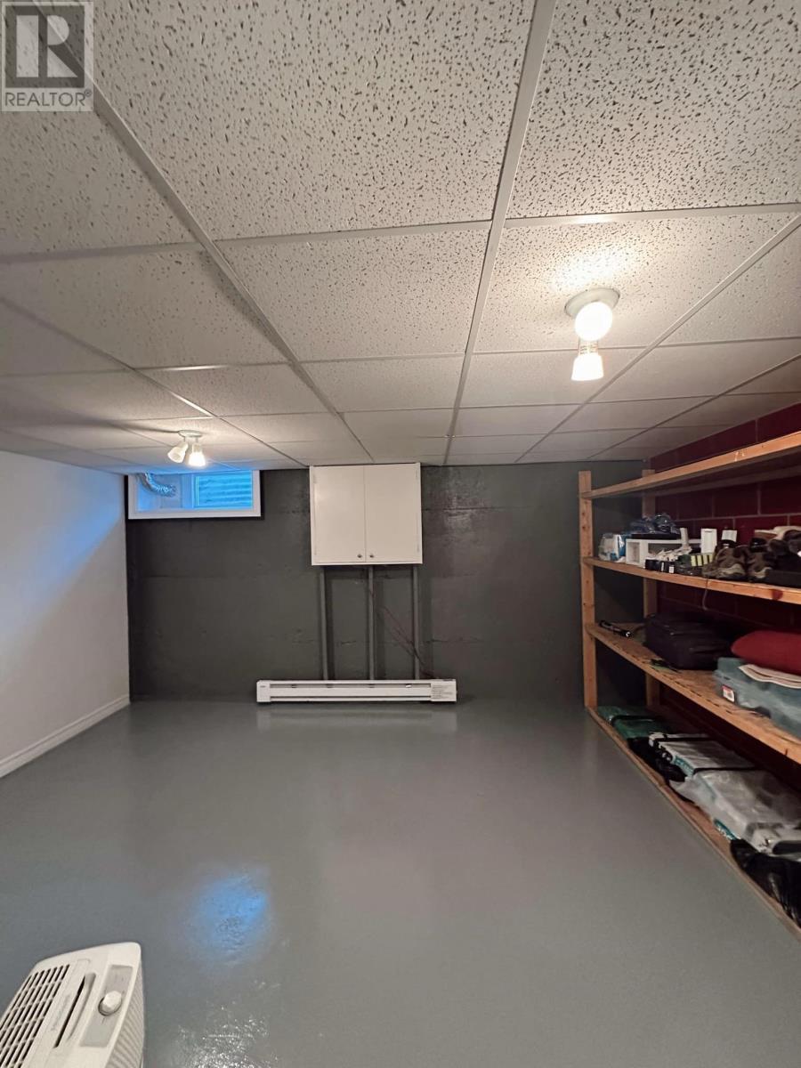 24 Beothuck Crescent, Corner Brook, NL - Indoor