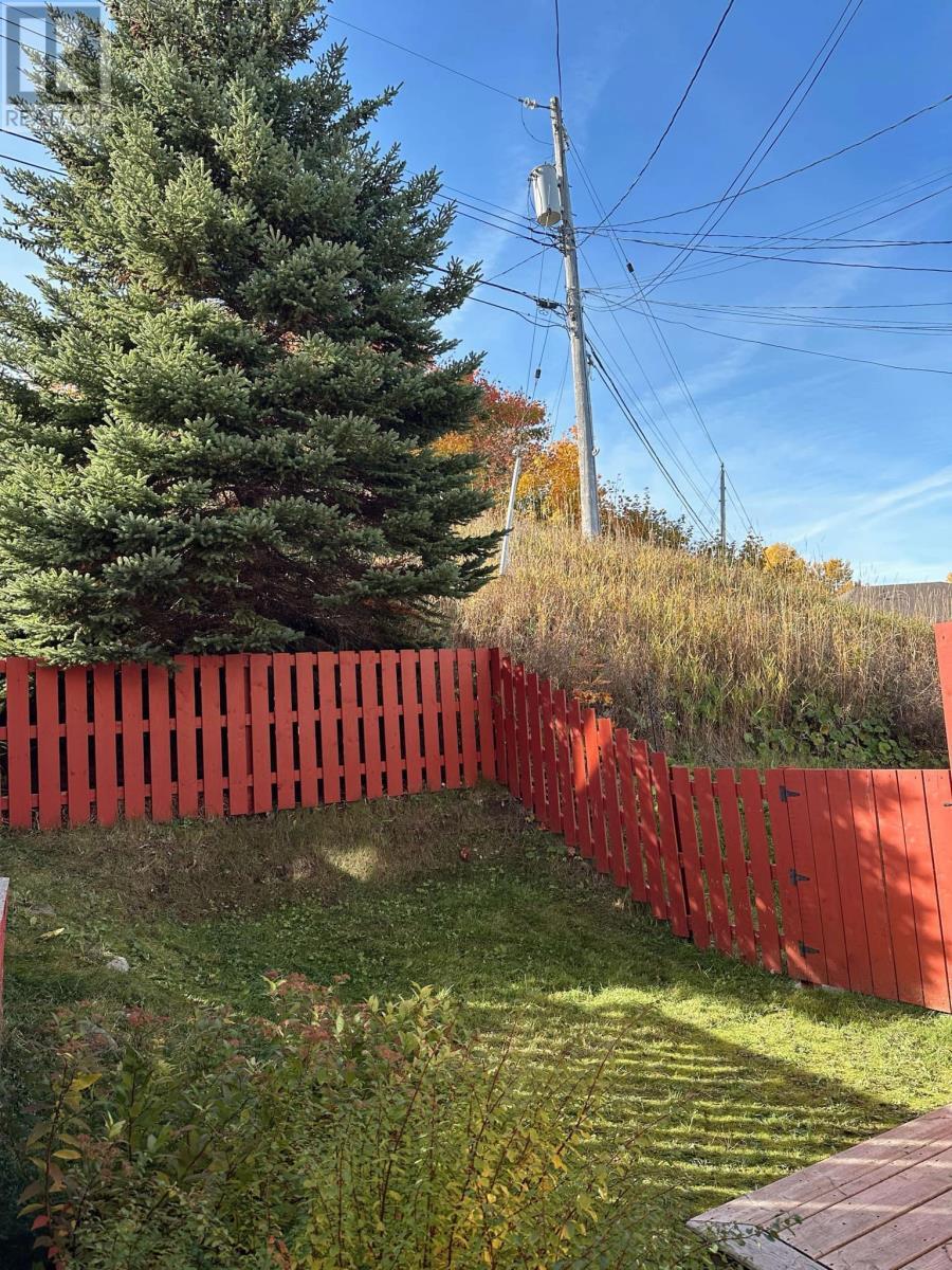 24 Beothuck Crescent, Corner Brook, NL - Outdoor