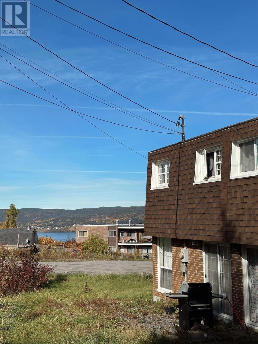 24 Beothuck Crescent, Corner Brook, NL - Outdoor