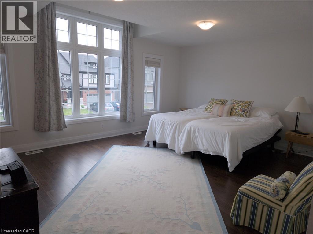 293 Chokecherry Crescent, Waterloo, ON - Indoor Photo Showing Bedroom