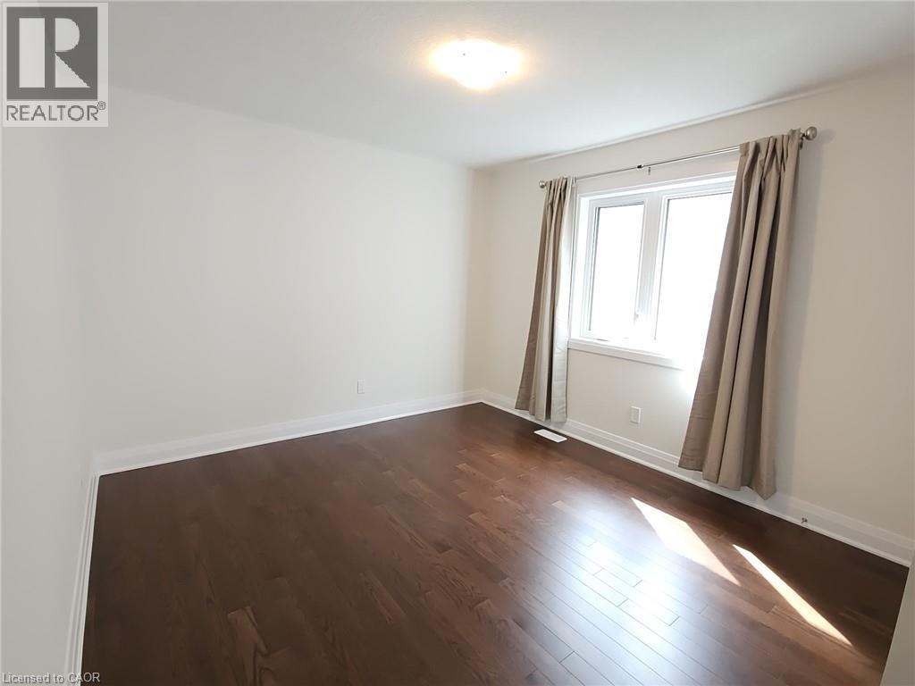 293 Chokecherry Crescent, Waterloo, ON - Indoor Photo Showing Other Room