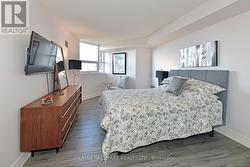 Primary Bed W 3Pc Ensuite & 2 Double Closets -