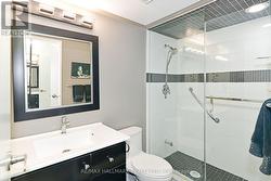 3Pc Ensuite Bathroom W Glass Shower -