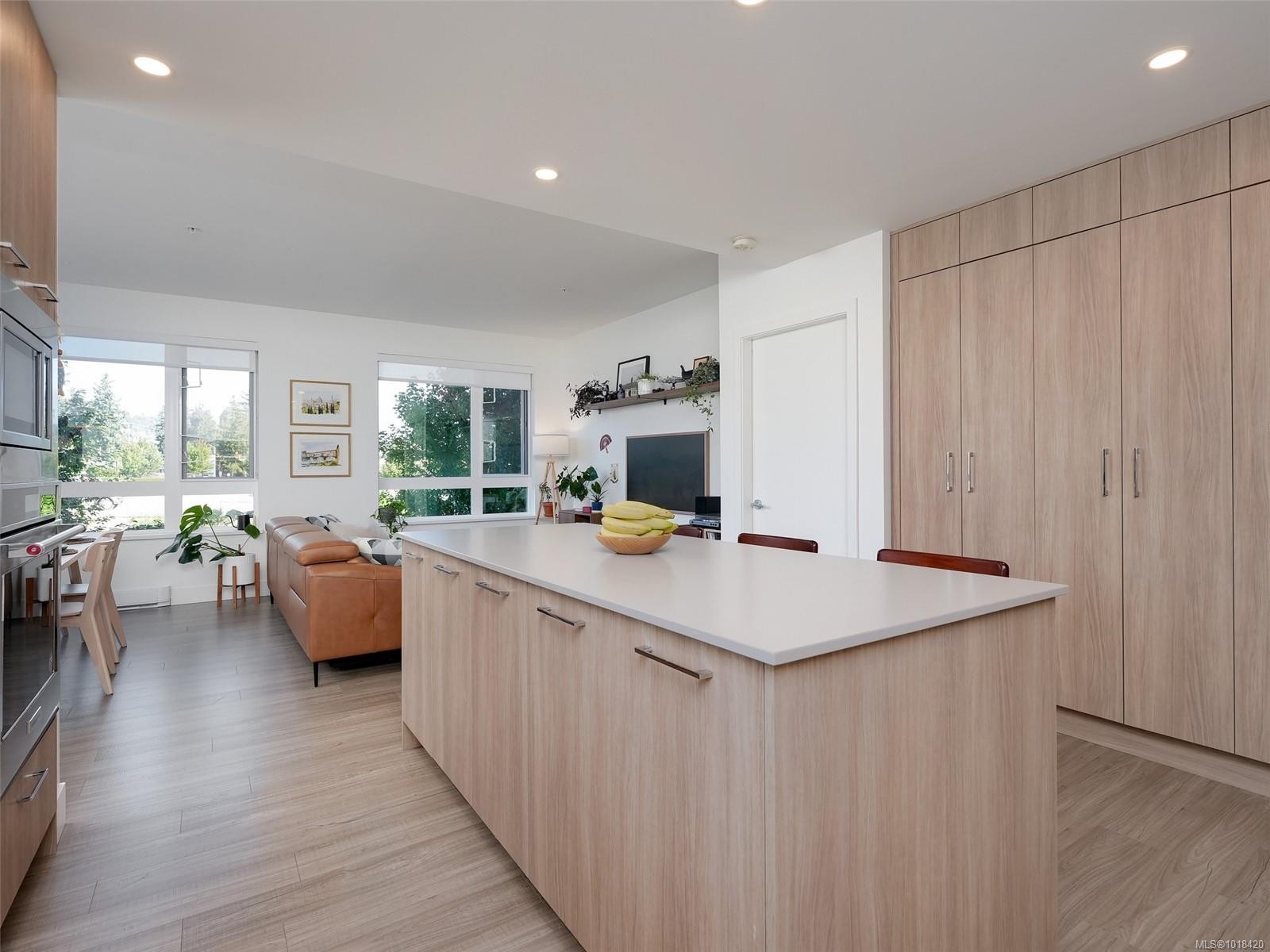 218-960 Reunion Ave, Langford, BC - Indoor