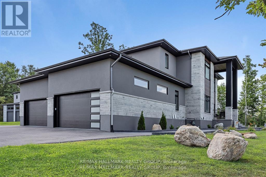 595 Shoreway Drive, Ottawa, ON - Outdoor