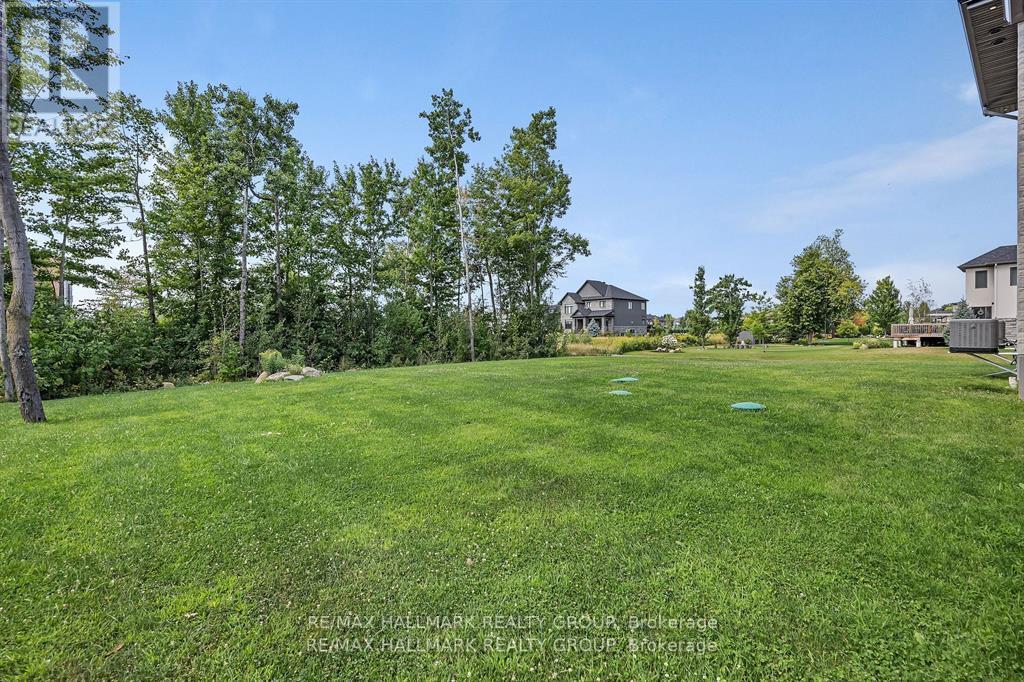 595 Shoreway Drive, Ottawa, ON - Outdoor