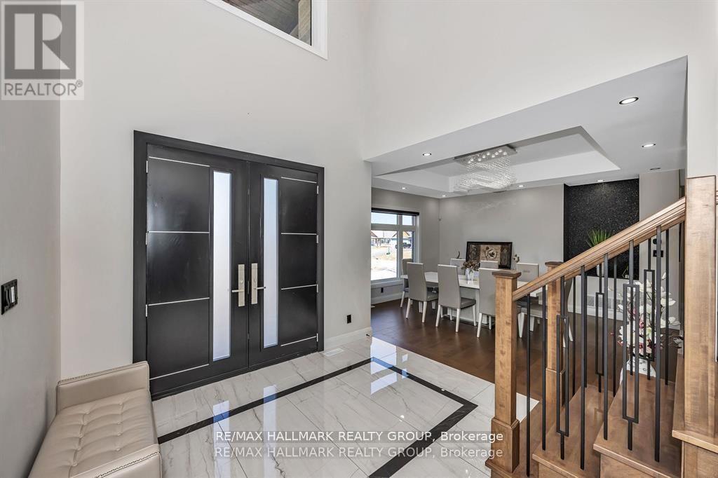 595 Shoreway Drive, Ottawa, ON - Indoor Photo Showing Other Room