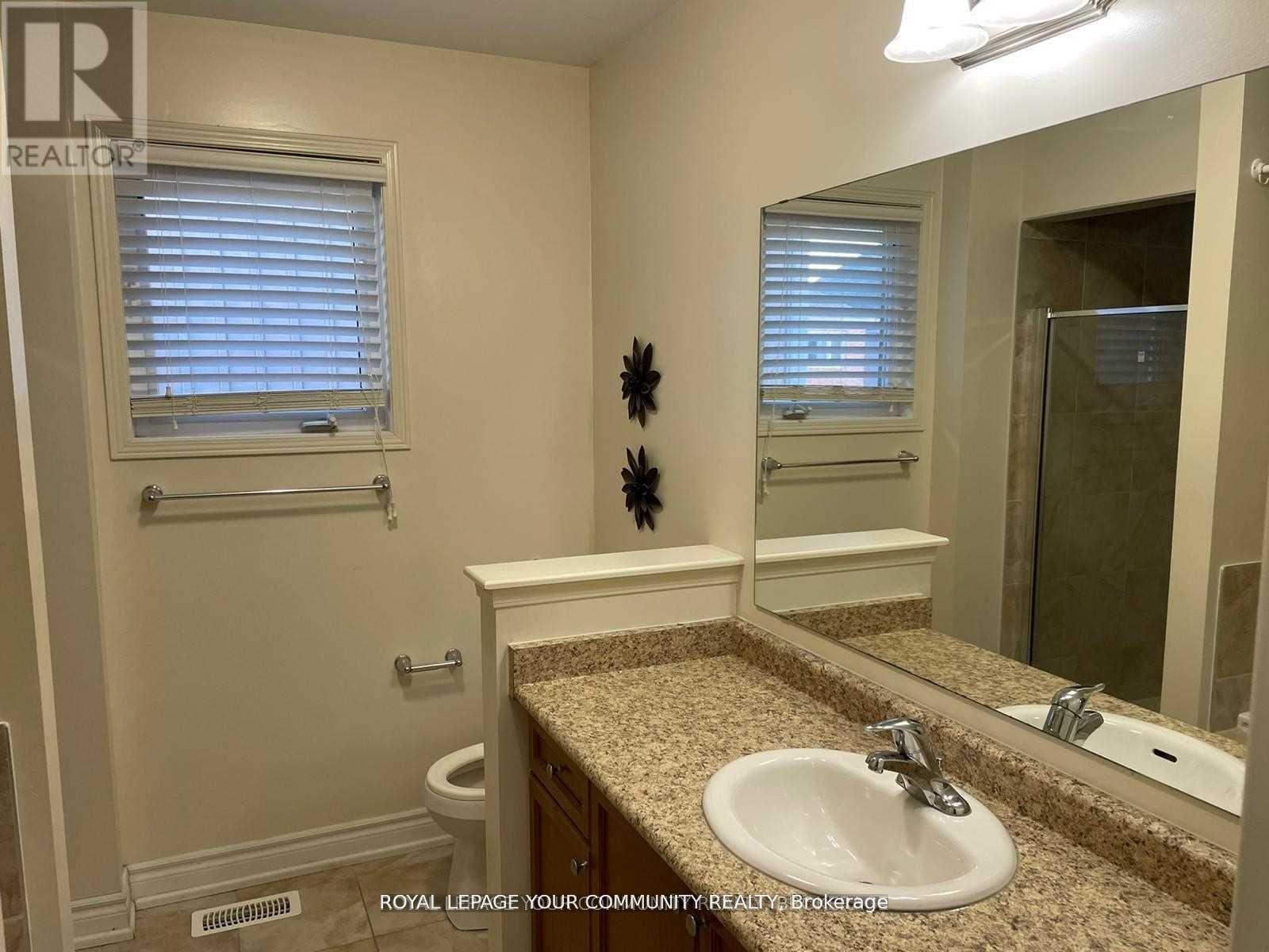 122 Russel Drive, Bradford West Gwillimbury, ON - Indoor Photo Showing Bathroom
