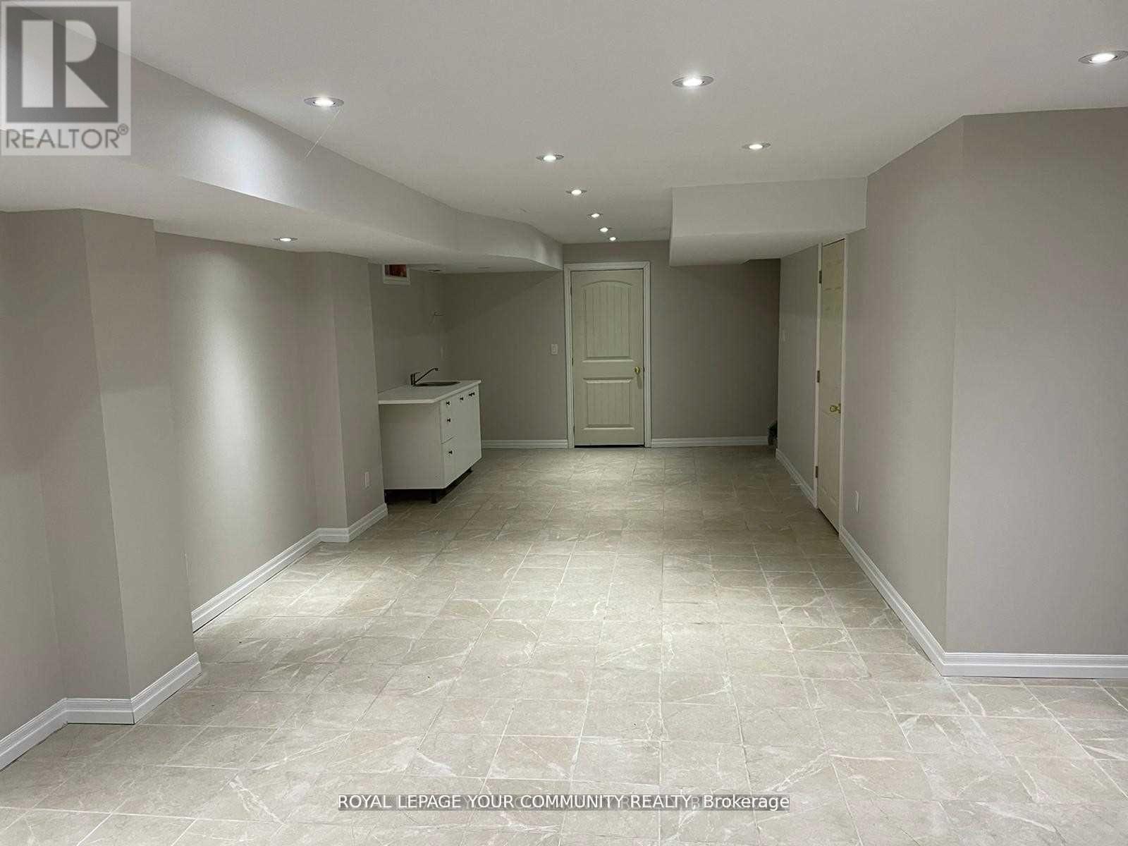 122 Russel Drive, Bradford West Gwillimbury, ON - Indoor