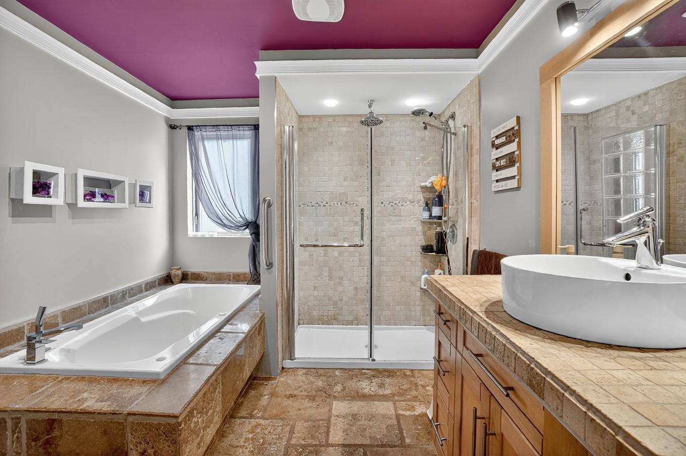 Bathroom - 12 Rue De Lorne, Blainville, QC - Indoor Photo Showing Bathroom