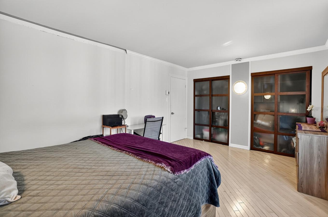 Primary bedroom - 12 Rue De Lorne, Blainville, QC - Indoor Photo Showing Bedroom