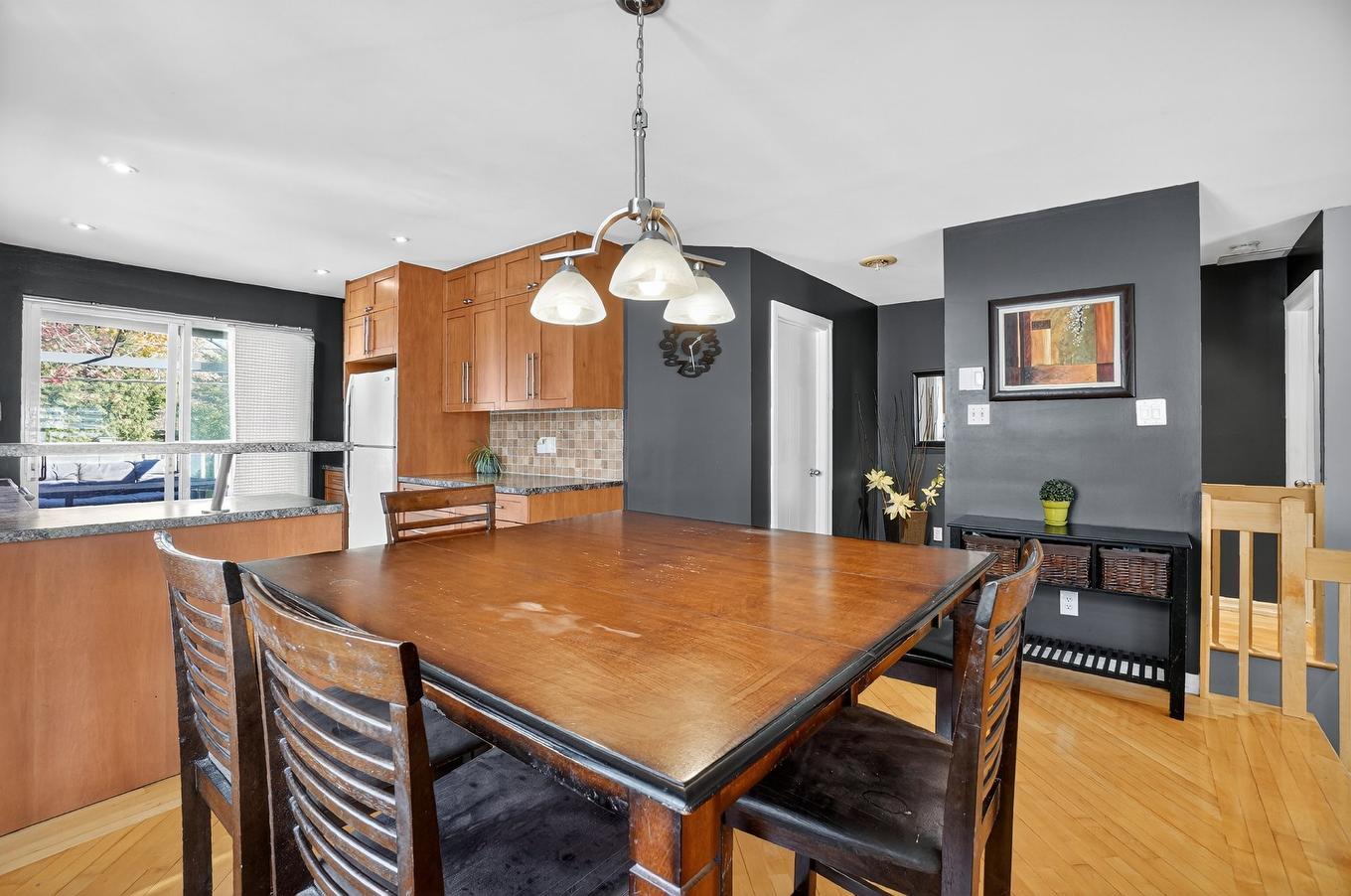 Dining room - 12 Rue De Lorne, Blainville, QC - Indoor Photo Showing Dining Room
