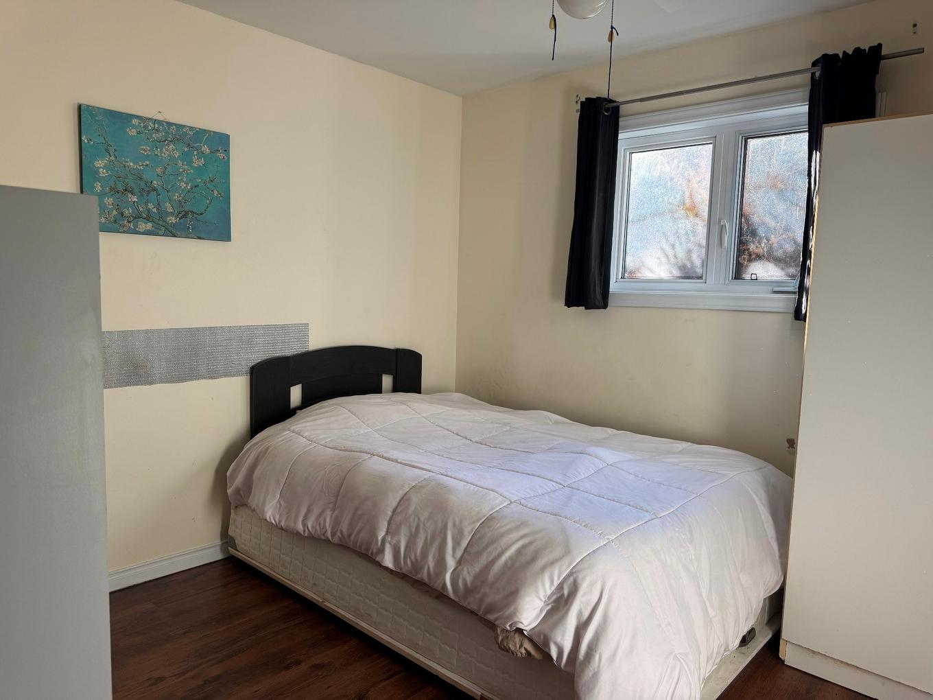 Chambre à coucher - 547 Mtée Du Sourire, Rouyn-Noranda, QC - Indoor Photo Showing Bedroom