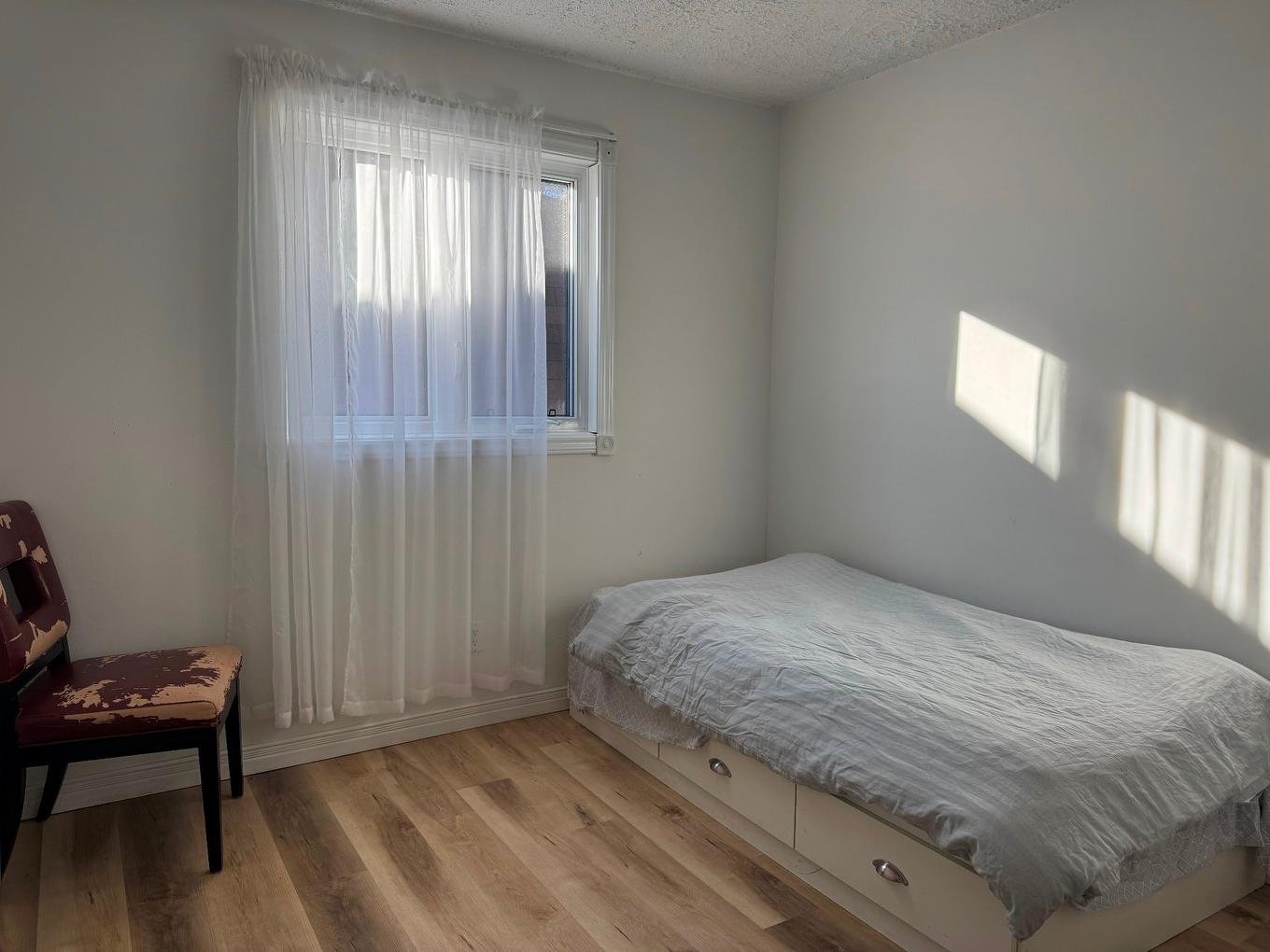 Chambre à coucher - 547 Mtée Du Sourire, Rouyn-Noranda, QC - Indoor Photo Showing Bedroom