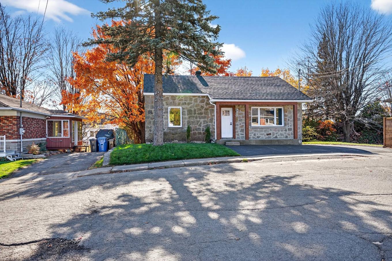 Frontage - 322 Rue Fernand-Casavant, Saint-Jérôme, QC - Outdoor