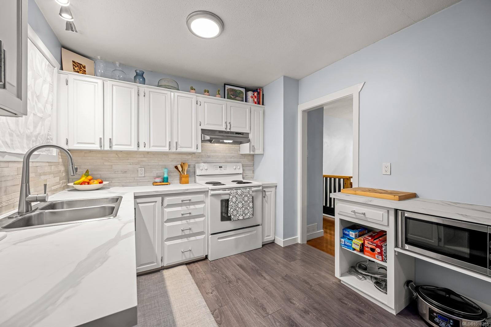 2019 Lambert Dr, Courtenay, BC