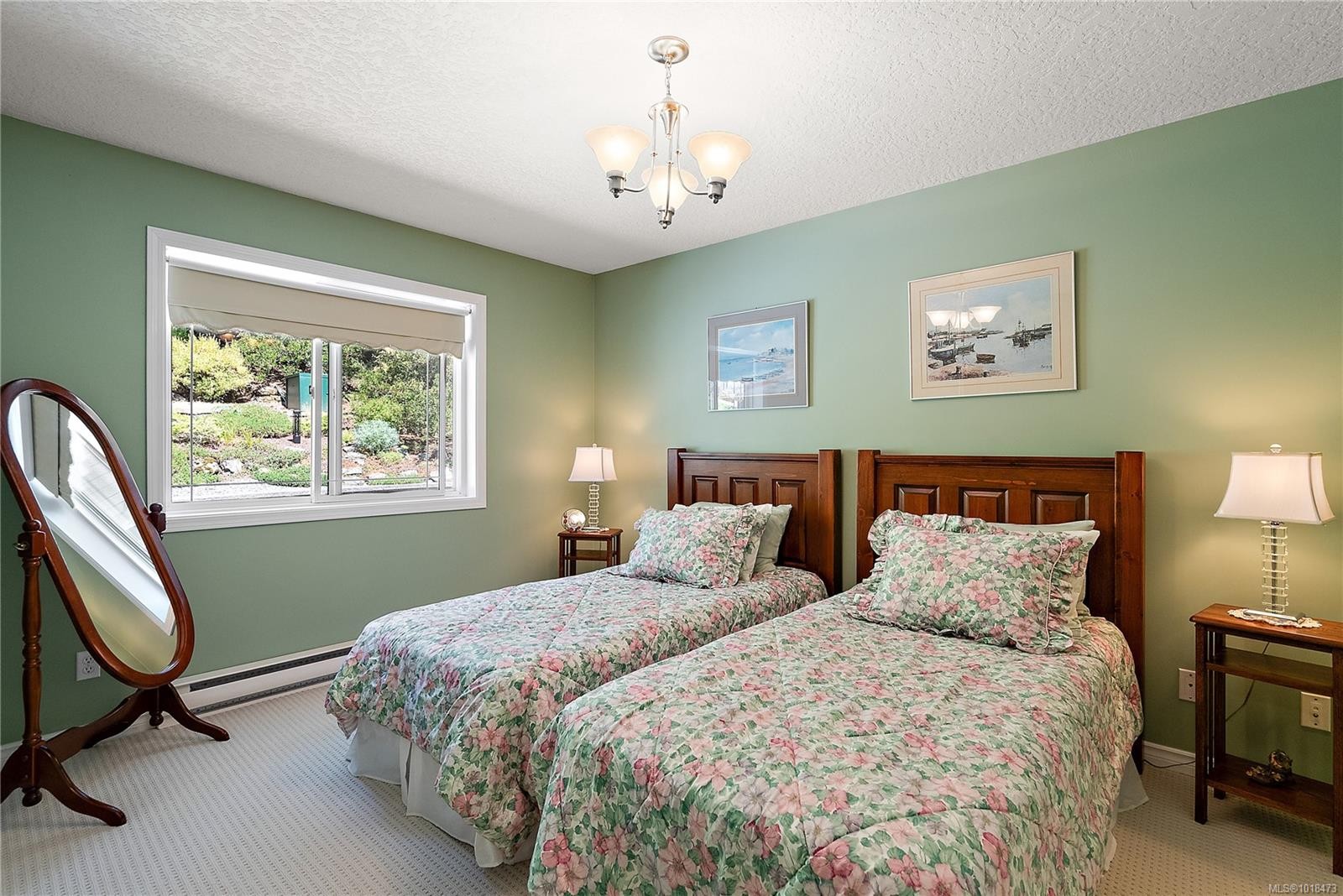 2250 Tryon Rd, North Saanich, BC
