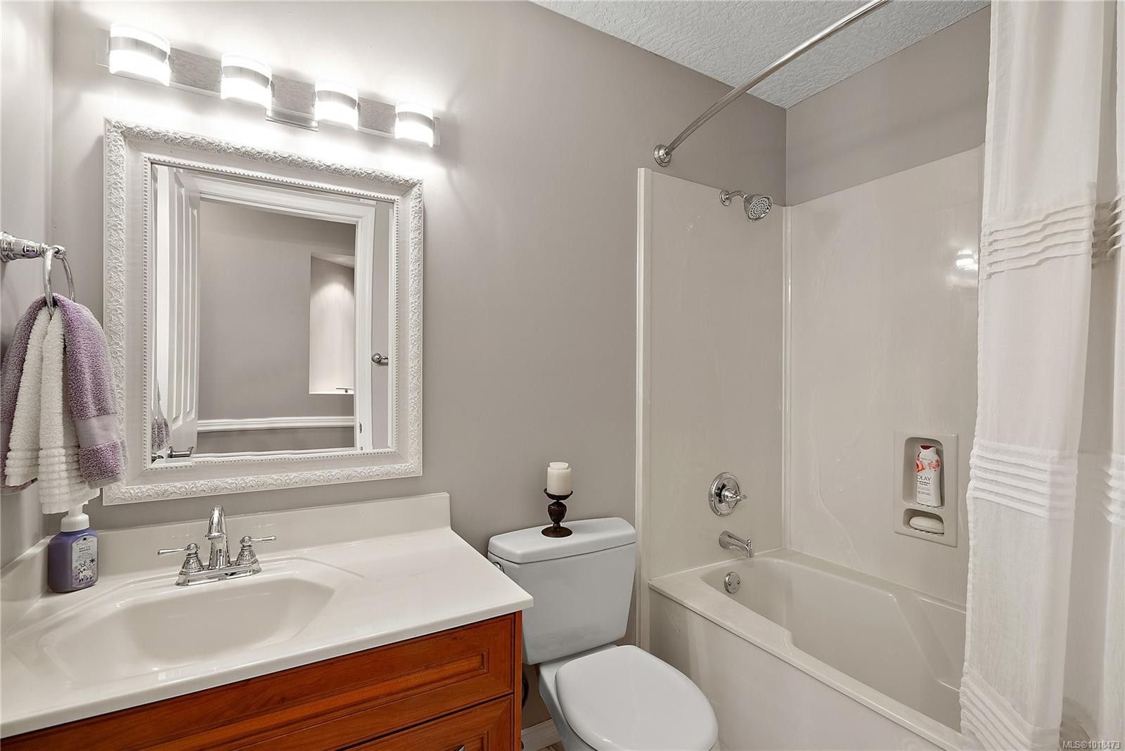 2250 Tryon Rd, North Saanich, BC