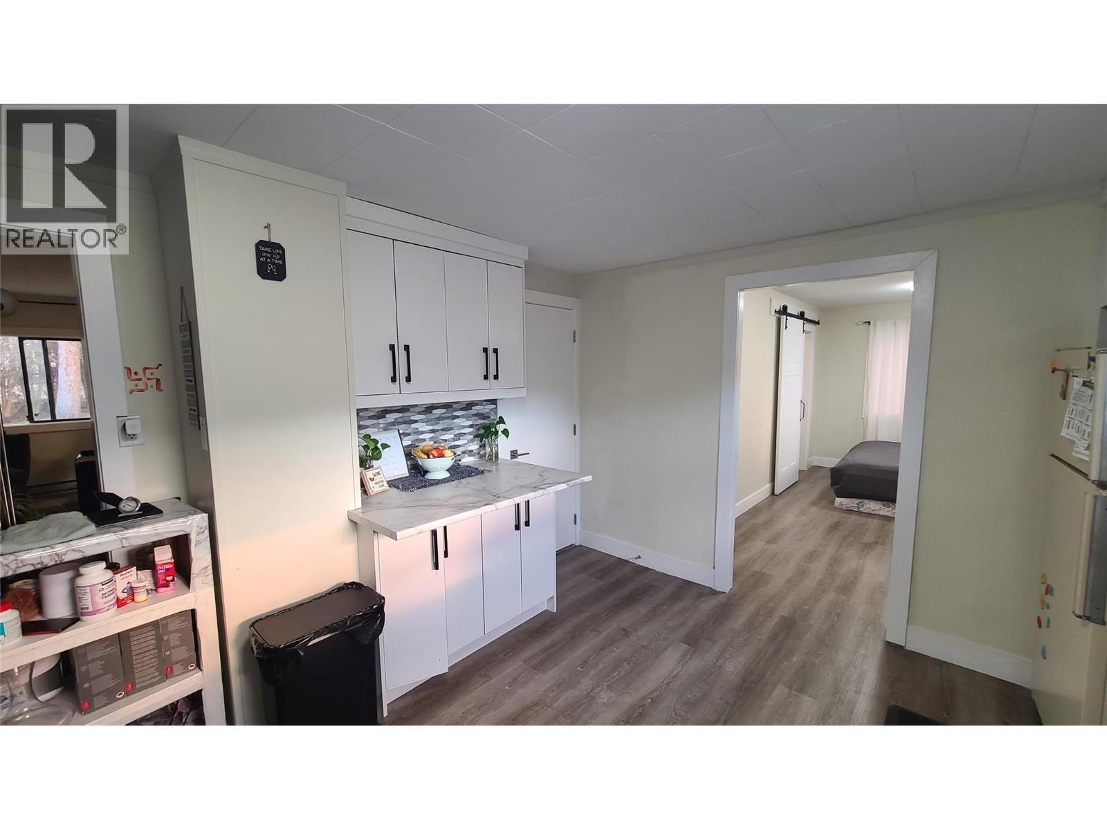 6488 Wolfcub Place, Oliver, BC - Indoor