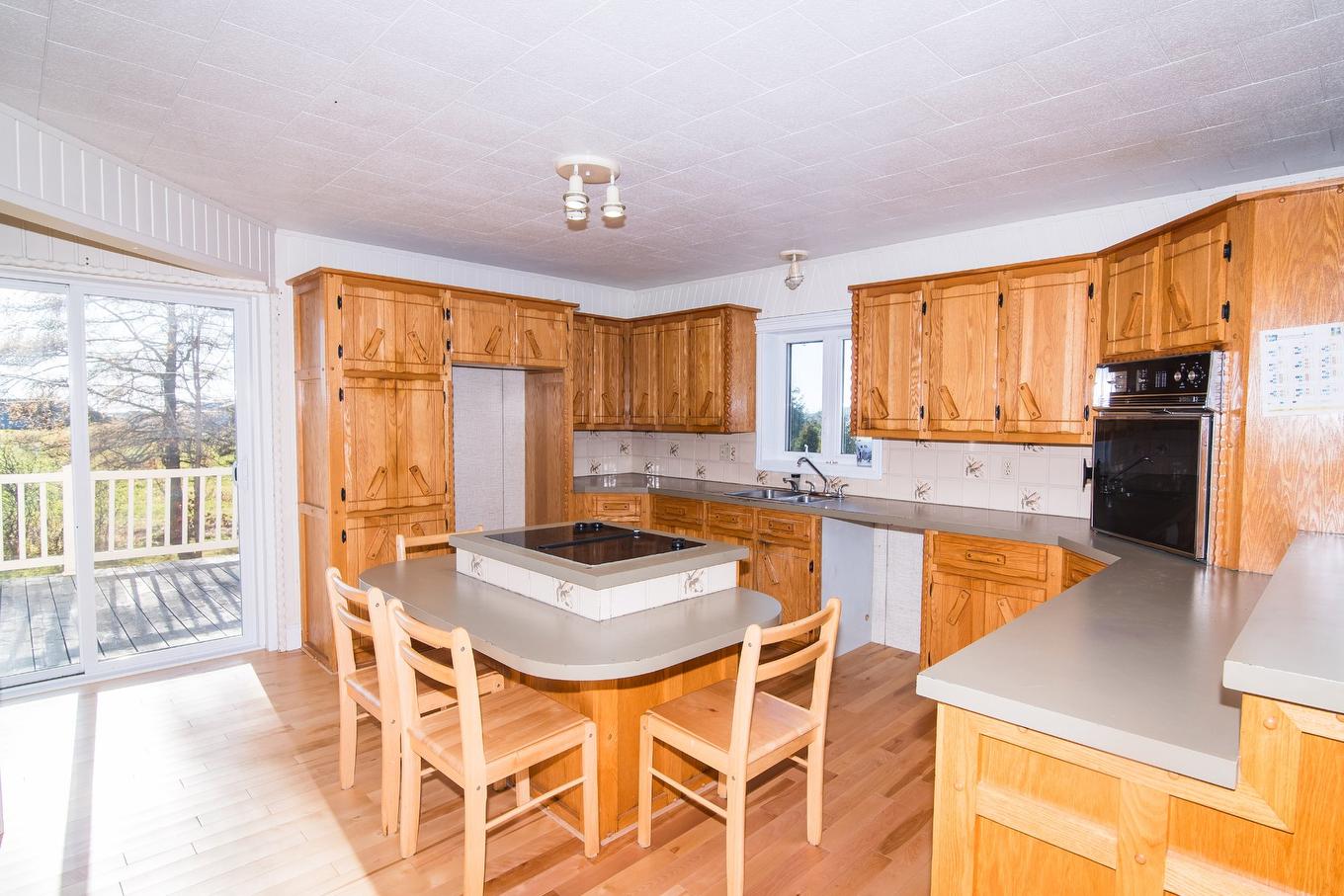 Kitchen - 383 Route 230 E., Sainte-Hélène-De-Kamouraska, QC - Indoor