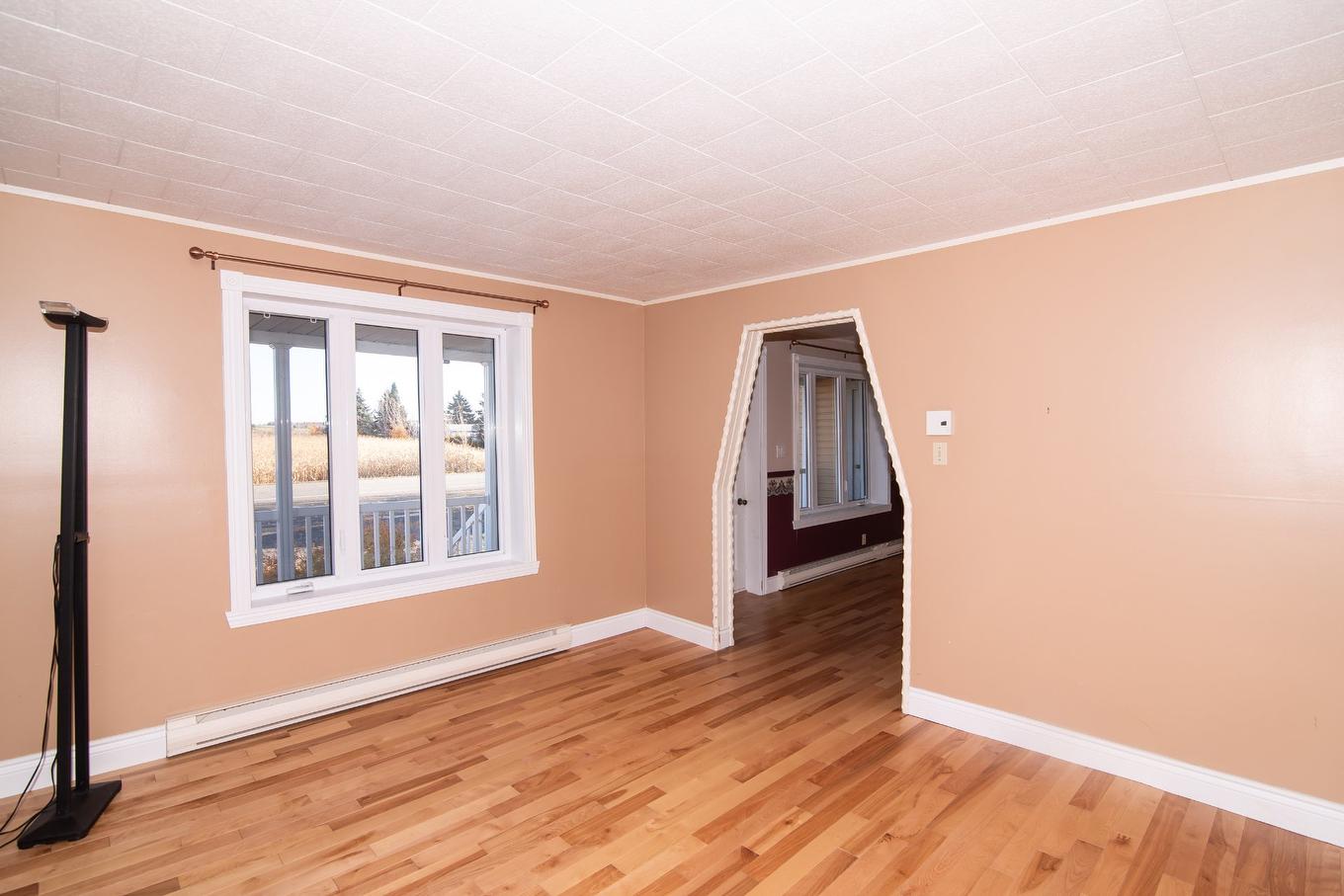 Office - 383 Route 230 E., Sainte-Hélène-De-Kamouraska, QC - Indoor Photo Showing Other Room