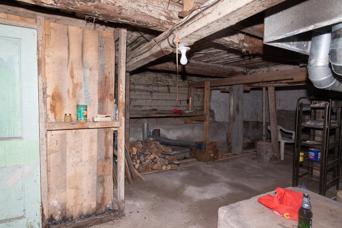 Basement - 383 Route 230 E., Sainte-Hélène-De-Kamouraska, QC - Indoor Photo Showing Basement