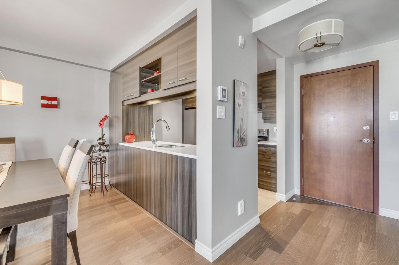 Cuisine - 505-5692 Rue St-Louis, Lévis (Desjardins), QC - Indoor