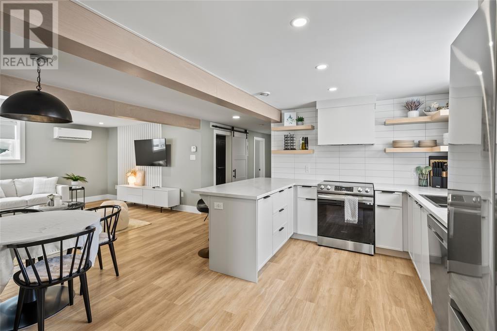 791 Conception Bay Highway, Conception Bay South, NL - Indoor Photo Showing Kitchen With Upgraded Kitchen