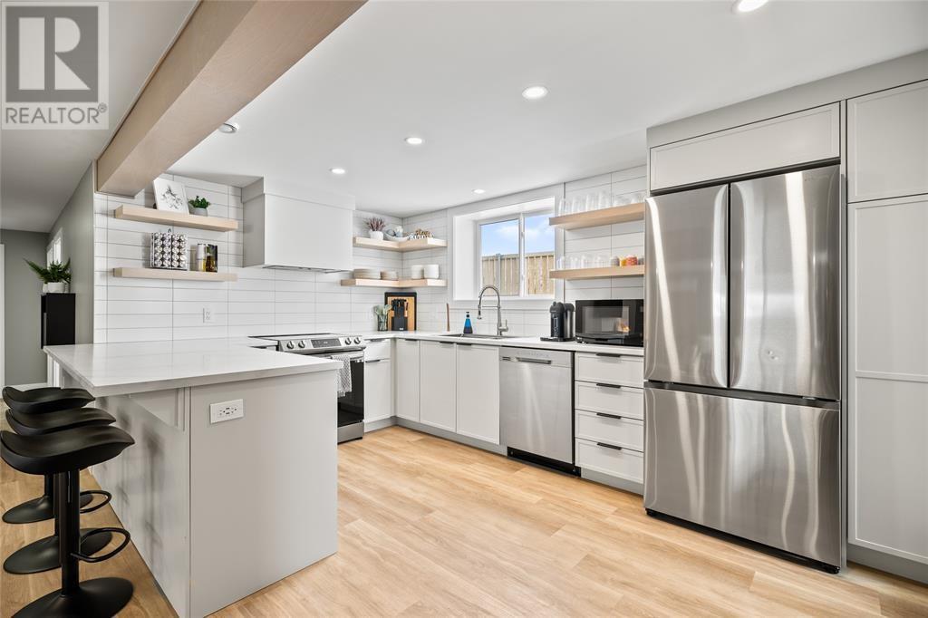 791 Conception Bay Highway, Conception Bay South, NL - Indoor Photo Showing Kitchen With Upgraded Kitchen