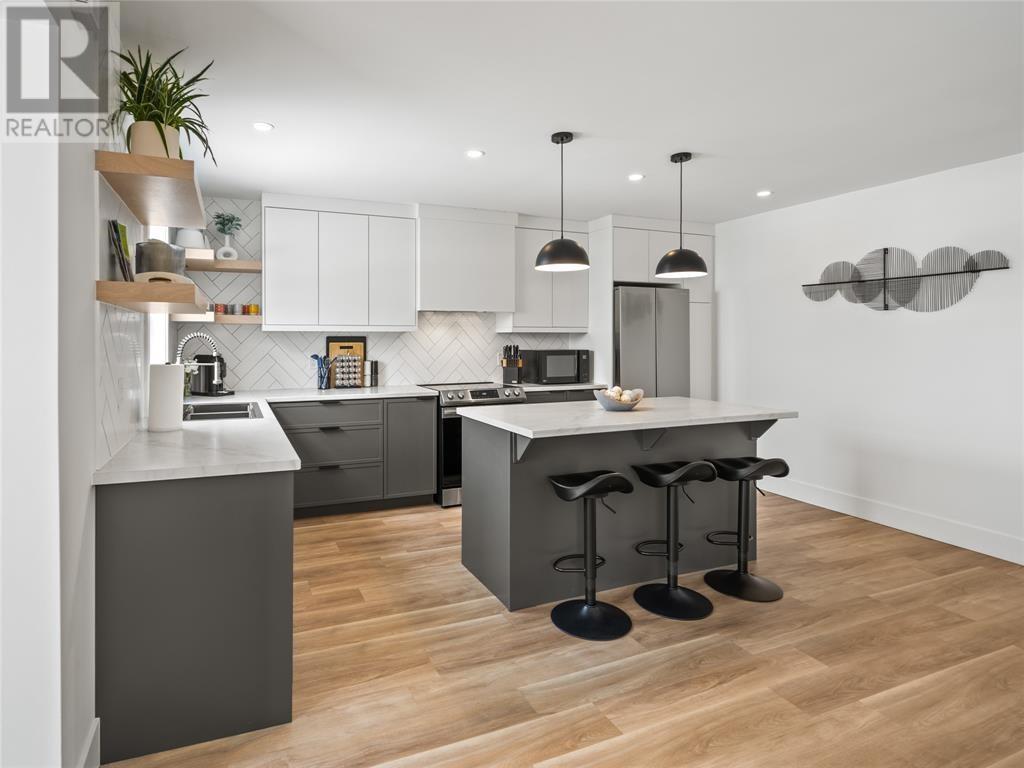 791 Conception Bay Highway, Conception Bay South, NL - Indoor Photo Showing Kitchen With Double Sink With Upgraded Kitchen