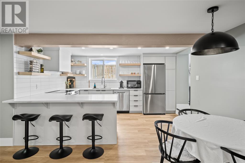 791 Conception Bay Highway, Conception Bay South, NL - Indoor Photo Showing Kitchen With Upgraded Kitchen