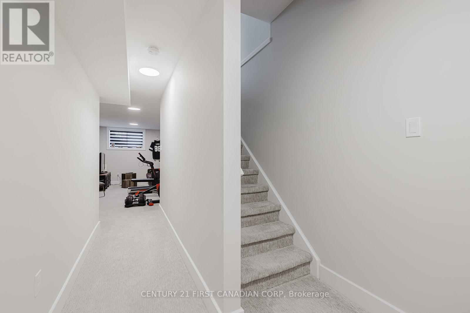 9 - 601 Lions Park Drive, Strathroy-Caradoc (Mount Brydges), ON - Indoor Photo Showing Other Room