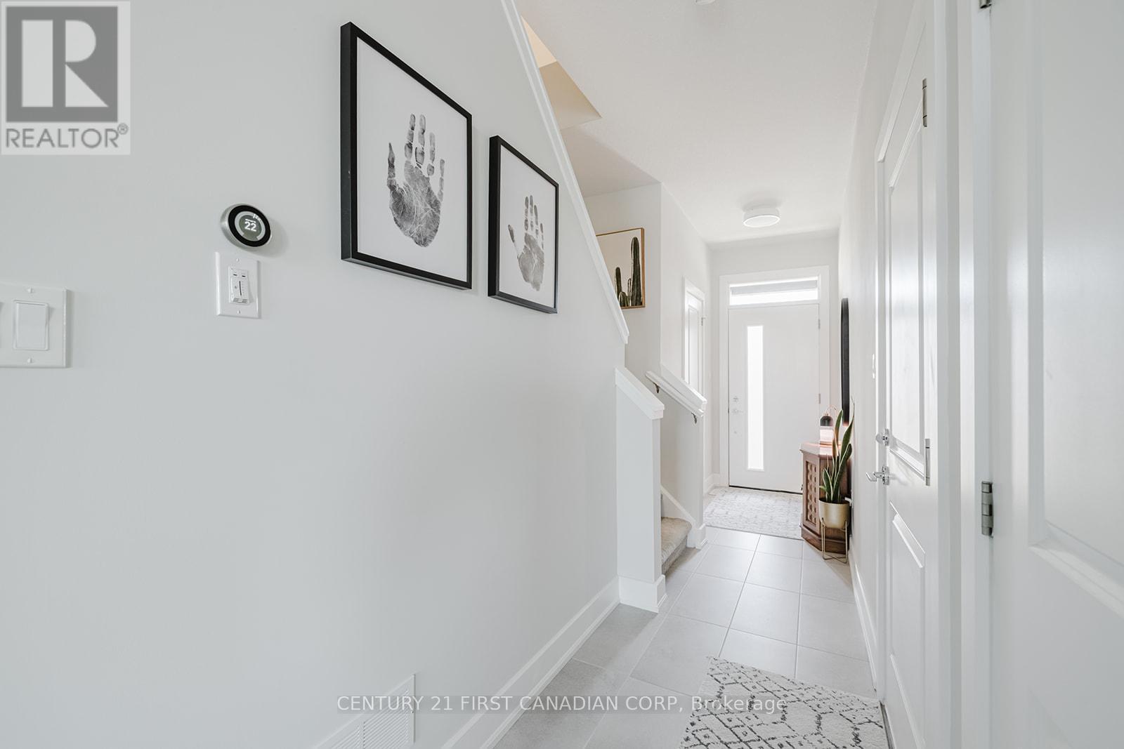 9 - 601 Lions Park Drive, Strathroy-Caradoc (Mount Brydges), ON - Indoor Photo Showing Other Room