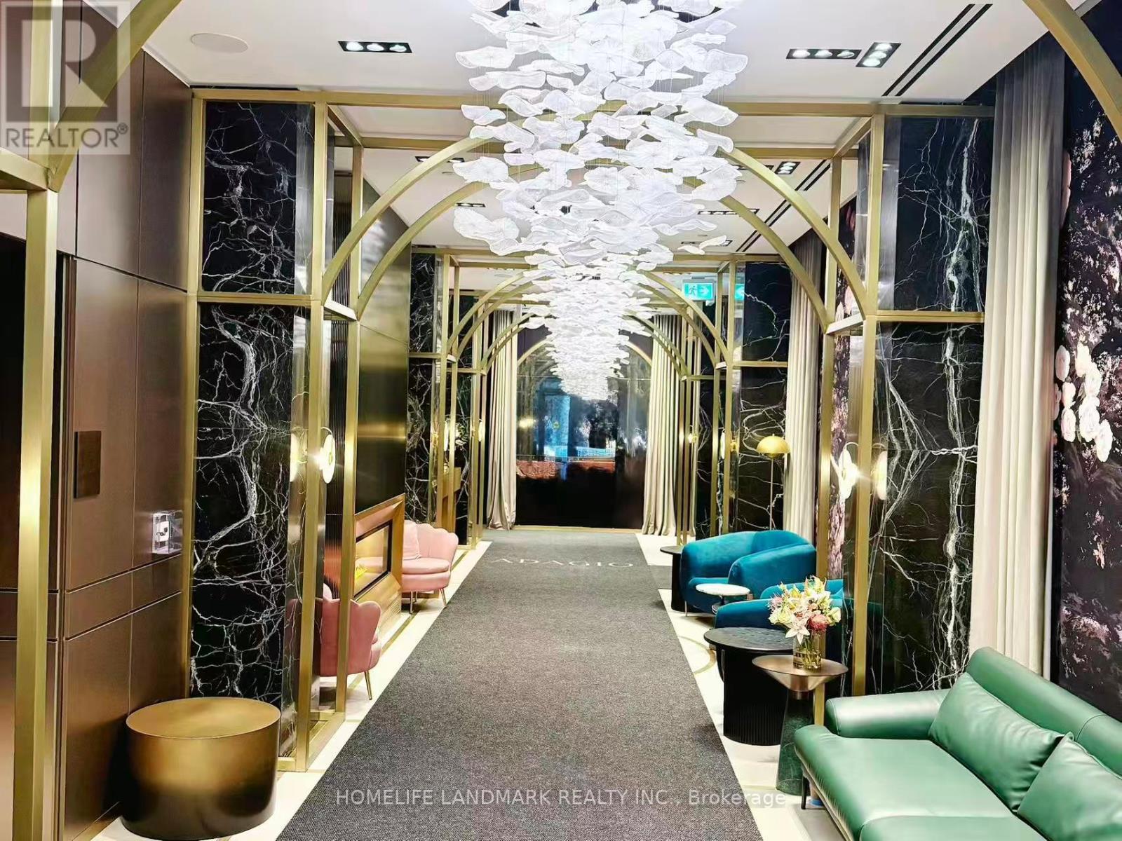 2201 - 771 Yonge Street, Toronto, ON - With Exterior