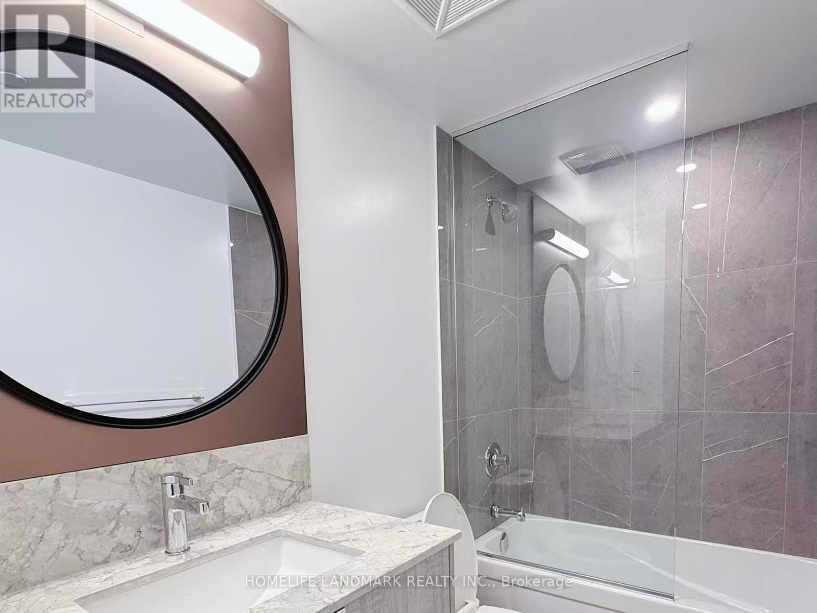 2201 - 771 Yonge Street, Toronto, ON - Indoor Photo Showing Bathroom