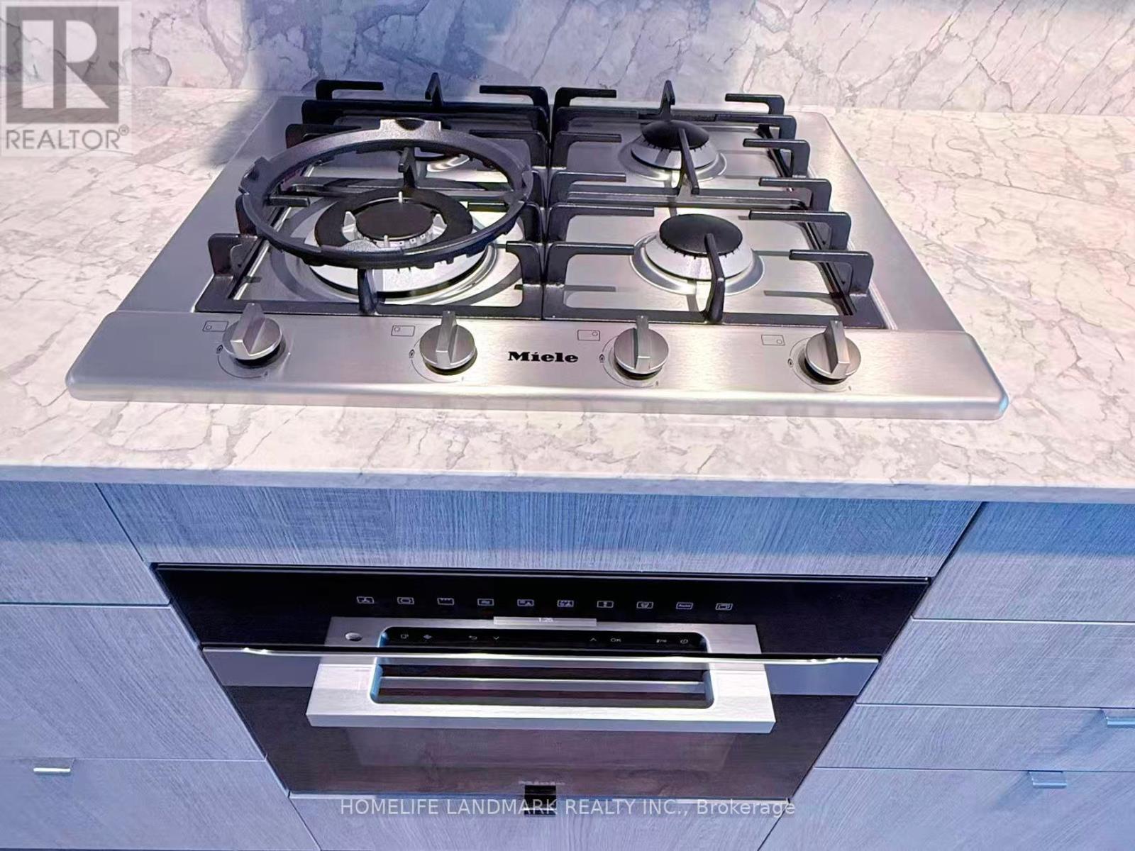 2201 - 771 Yonge Street, Toronto, ON - Indoor